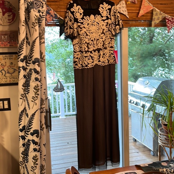 JS Collections Dresses & Skirts - Brand new with tags. Stunning gown. Size 14.
